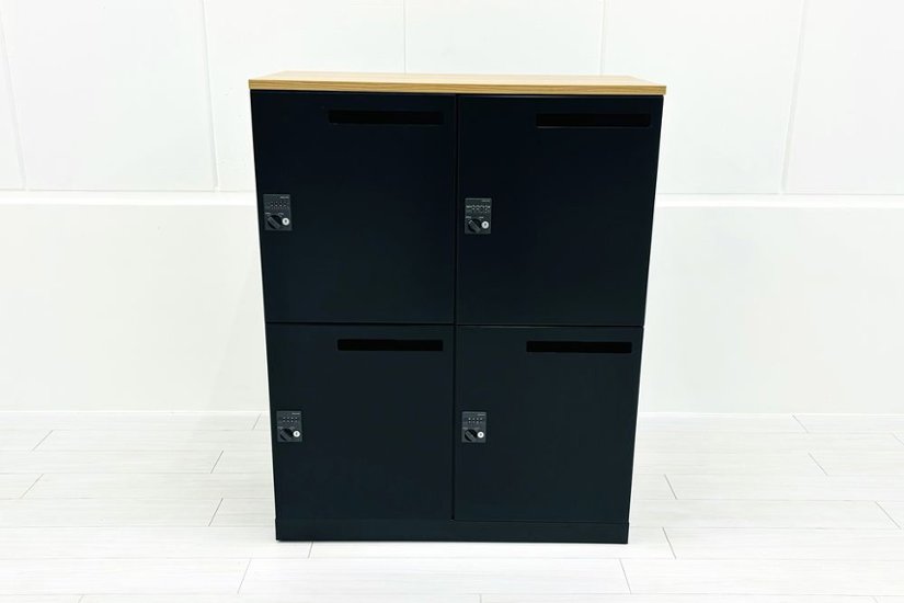 4人用ロッカー 中古 コクヨ ブラック エディア パーソナルロッカー 中古オフィス家具 ダイヤル錠 900/450/1130画像