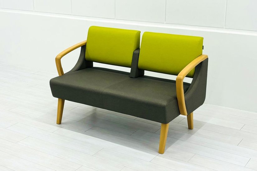 ロビーチェア オリバー oliver 中古 2人掛けチェア ロビーチェア 医療用家具 応接椅子 病院椅子 病院チェア 中古オフィス家具 1200/620/780画像