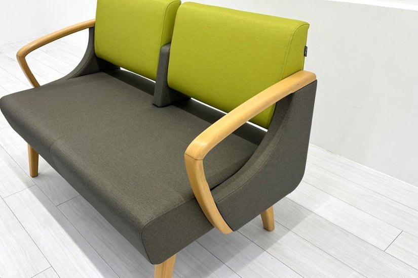 ロビーチェア オリバー oliver 中古 2人掛けチェア ロビーチェア 医療用家具 応接椅子 病院椅子 病院チェア 中古オフィス家具 1200/620/780画像