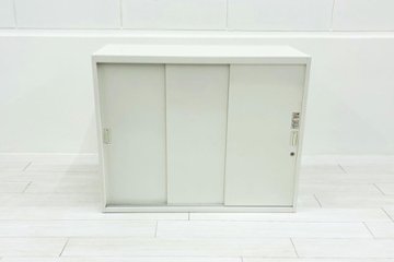 引き違い書庫 スチール スライド書庫 中古 オカムラ 中古キャビネット スチール書庫 中古オフィス家具 ホワイト 900/450/710画像