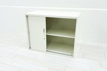 引き違い書庫 スチール スライド書庫 中古 オカムラ 中古キャビネット スチール書庫 中古オフィス家具 ホワイト 900/450/710画像
