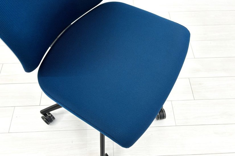 コクヨ ウィザードチェア 肘無 中古 ウィザード2 ローバック 中古オフィス家具 KOKUYO Wizard ブルー画像