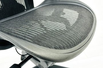 アーロンチェア Aサイズ 中古 フル装備 ポスチャーフィット ハーマンミラー Herman miller Aeron Chair 中古オフィス家具 肘レバー画像