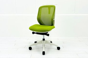 中古オフィスチェア オカムラ シルフィーチェア 中古 2017年製 ローバック 肘無 Sylphy メッシュ 中古オフィス家具 ライムグリーン画像