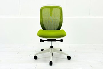 中古オフィスチェア オカムラ シルフィーチェア 中古 2017年製 ローバック 肘無 Sylphy メッシュ 中古オフィス家具 ライムグリーン画像