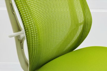 中古オフィスチェア オカムラ シルフィーチェア 中古 2015年製 ローバック 肘無 Sylphy メッシュ 中古オフィス家具 ライムグリーン画像
