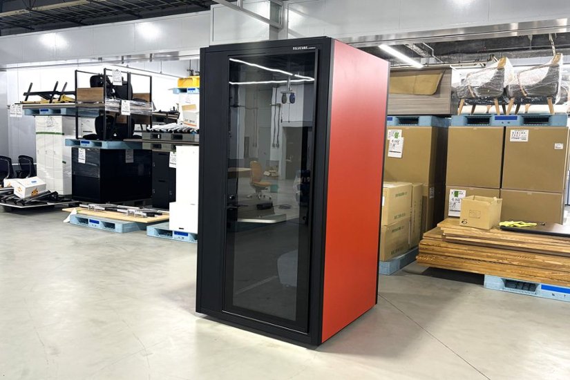 TERECUBE オカムラ テレキューブ 中古 フルクローズ型ワークブース 個室防音ブース ソロワークブース 中古オフィス家具 1200/1100/2310画像