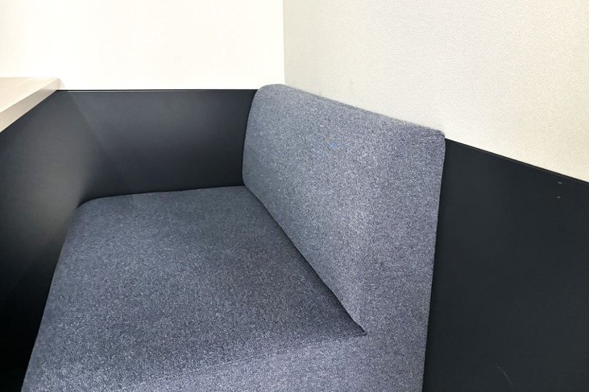 TERECUBE オカムラ テレキューブ 中古 フルクローズ型ワークブース 個室防音ブース ソロワークブース 中古オフィス家具 1200/1100/2310画像