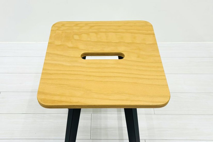 ノール ロックウェルイージースツール 中古 Knoll Rockwell Unscripted Easy Stool ノル ハイチェア ミーティングチェア カウンターチェア 中古オフィス家具 H610画像