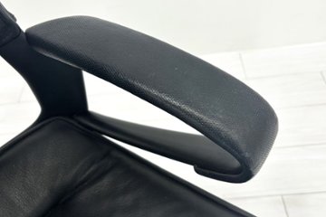  Wilkhahn Modus ウィルクハーン モダスチェア 中古 エグゼクティブチェア マネジメントチェア ブラック 中古オフィス家具 本革張り レザー画像