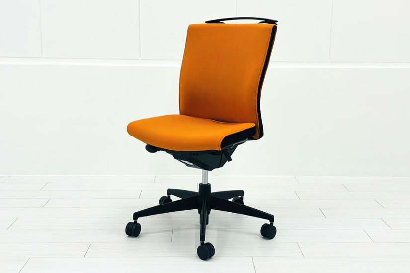 コクヨ プントチェア 中古 ローバック 肘無 KOKUYO クッション 中古オフィス家具 中古オフィスチェア オレンジ画像
