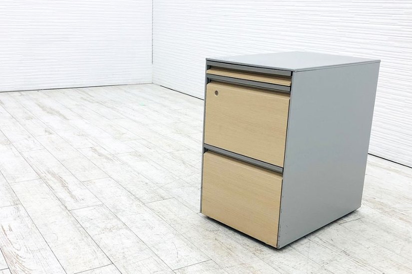 【専用ページ】オカムラ プロステージクレスト 中古 8台セット画像