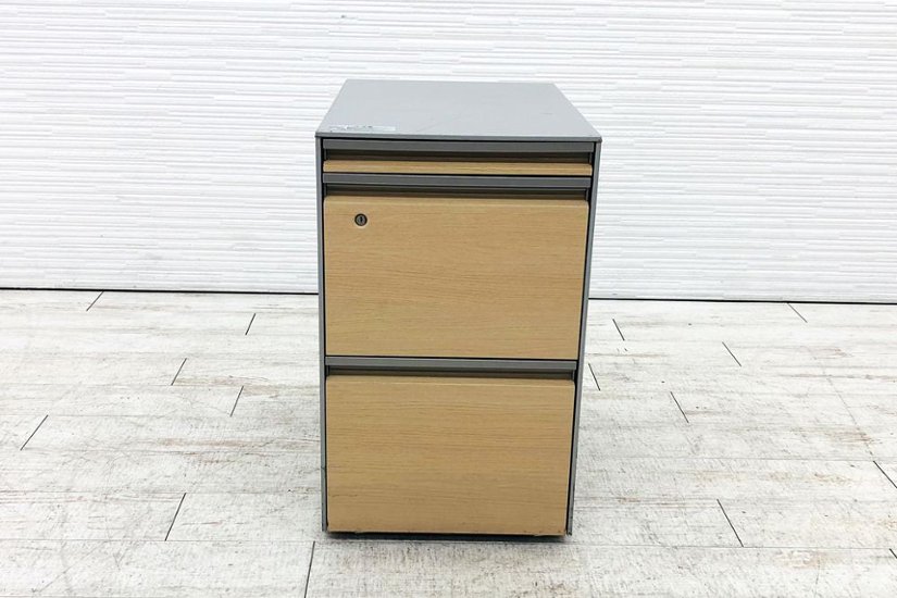 【専用ページ】オカムラ プロステージクレスト 中古 8台セット画像