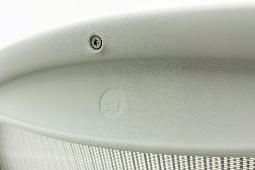 【未開封未使用品】 ハーマンミラー アーロンチェア リマスタード Bサイズ フル装備 中古 Herman Miller Aeron Chair Remastered 中古オフィス家具 ミネラル画像