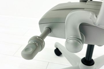 【未開封未使用品】 ハーマンミラー アーロンチェア リマスタード Bサイズ フル装備 中古 Herman Miller Aeron Chair Remastered 中古オフィス家具 ミネラル画像