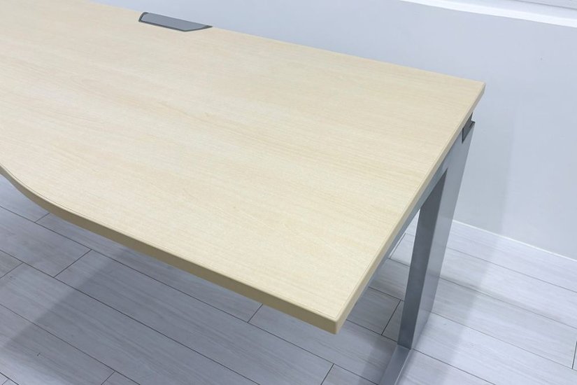 オカムラ プロユニット L型デスク L字デスク 中古 Ｌ字机 中古デスク 中古オフィス家具 オフィスデスク 事務机 1600/1400/720 左550画像