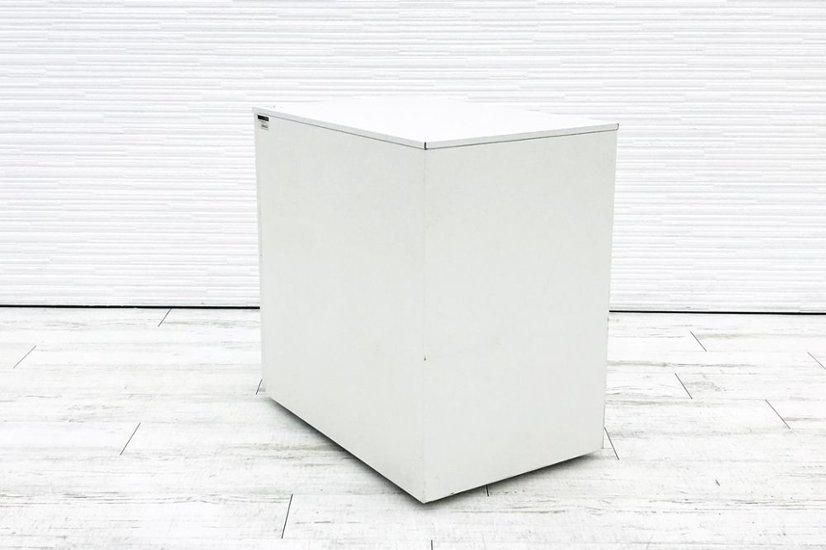 イトーキ CZRシリーズ 2段ワゴン 中古 キャビネット 収納家具 袖机 脇机 ホワイト ワゴン2段 中古オフィス家具 シリンダー錠画像