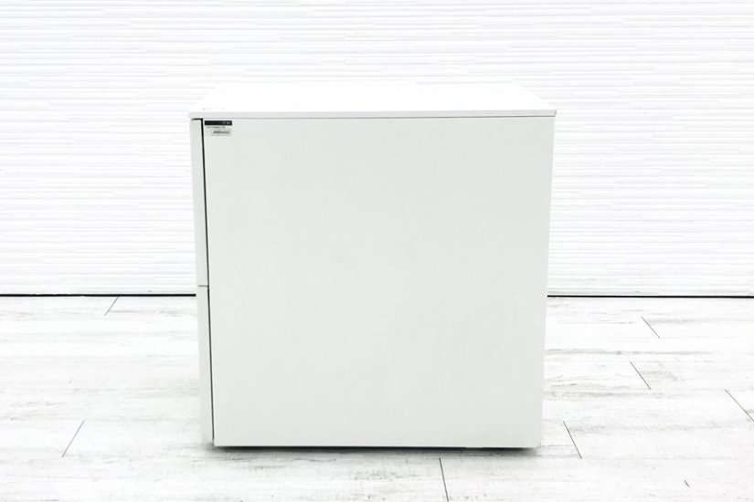 イトーキ CZRシリーズ 2段ワゴン 中古 キャビネット 収納家具 袖机 脇机 ホワイト ワゴン2段 中古オフィス家具 シリンダー錠画像