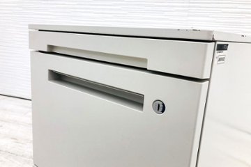 イトーキ CZRワゴン スチールワゴン 3段ワゴン 中古 収納家具 袖机 脇机 CZR-046MPCB-W9 ホワイト ワゴン3段画像