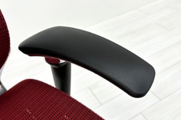 バロンチェア 中古 オカムラ Baron 可動肘 ハイバック 中古オフィス家具 中古オフィスチェア 事務椅子 メッシュチェア レッド画像