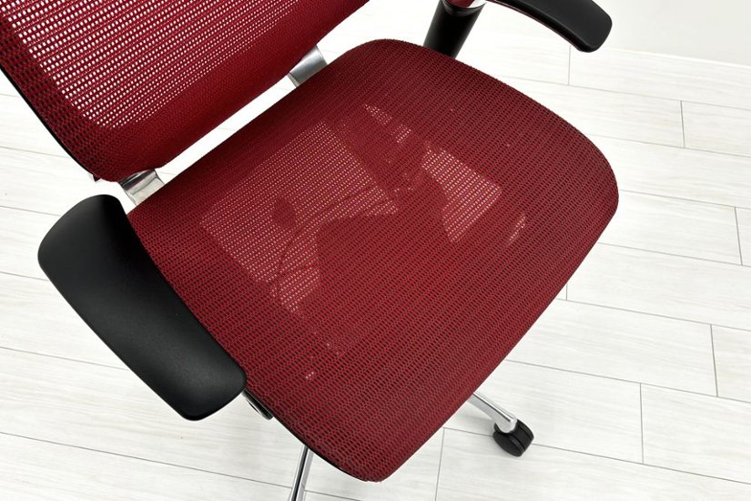 バロンチェア 中古 オカムラ Baron 可動肘 ハイバック 中古オフィス家具 中古オフィスチェア 事務椅子 メッシュチェア レッド画像