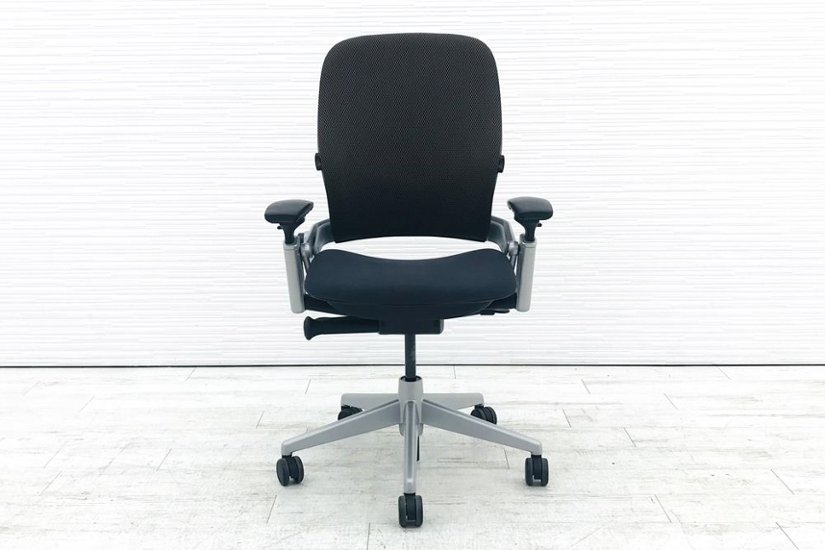 リープチェア V2 スチールケース 中古 背ブラウン 座グレー Steelcase Leap 中古オフィス家具 OAチェア 46216189画像