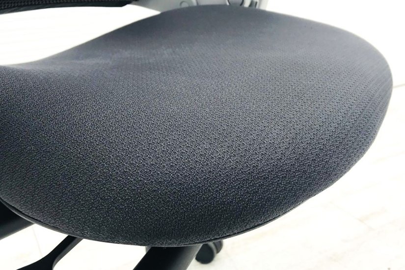 リープチェア V2 スチールケース 中古 背ブラウン 座グレー Steelcase Leap 中古オフィス家具 OAチェア 46216189画像