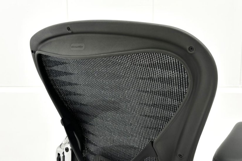 【ポリッシュ脚ピカピカ磨き有！】アーロンチェア 中古 Bサイズ フル装備 タキシードメッシュ ハーマンミラー 肘レバー アルミ脚 レザーアーム Herman Miller Aeron Chair画像