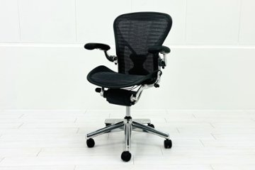 【ポリッシュ脚ピカピカ磨き有！】アーロンチェア 中古 Bサイズ フル装備 タキシードメッシュ ハーマンミラー 肘レバー アルミ脚 レザーアーム Herman Miller Aeron Chair画像