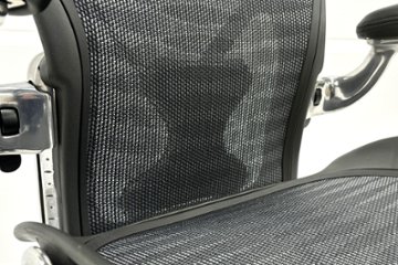 【ポリッシュ脚ピカピカ磨き有！】アーロンチェア 中古 Bサイズ フル装備 タキシードメッシュ ハーマンミラー 肘レバー アルミ脚 レザーアーム Herman Miller Aeron Chair画像