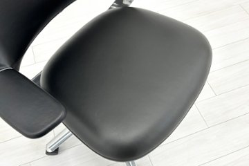 【ポリッシュ脚ピカピカ磨き有！】レオニスチェア LEONIS イトーキ 中古 2020年製 【6脚セット】 役員チェア ハイバック エグゼクティブチェア 中古オフィス家具 レザー画像