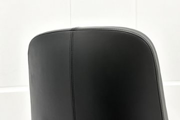 【ポリッシュ脚ピカピカ磨き有！】レオニスチェア LEONIS イトーキ 中古 2020年製 【6脚セット】 役員チェア ハイバック エグゼクティブチェア 中古オフィス家具 レザー画像