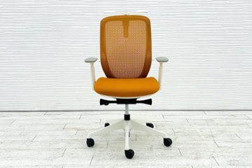 オカムラ シルフィーチェア 中古 2019年製 ハイバック 可動肘 Sylphy 中古オフィス家具 C686XW オレンジ画像