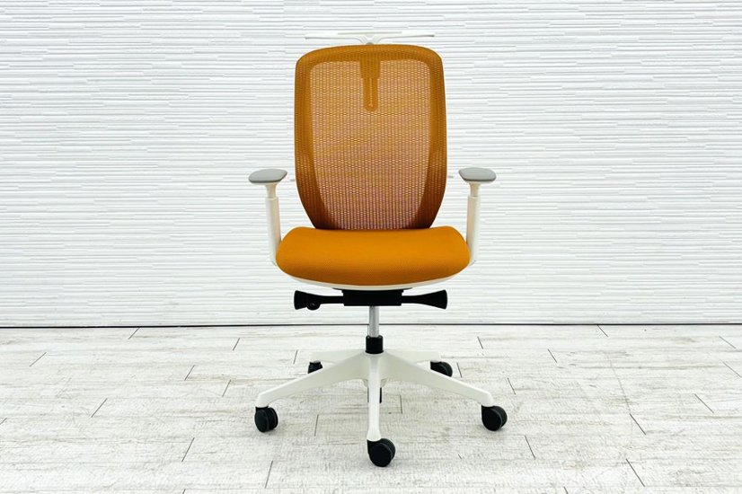 オカムラ シルフィーチェア 中古 2019年製 ハイバック 可動肘 Sylphy 中古オフィス家具 C686XW オレンジ画像