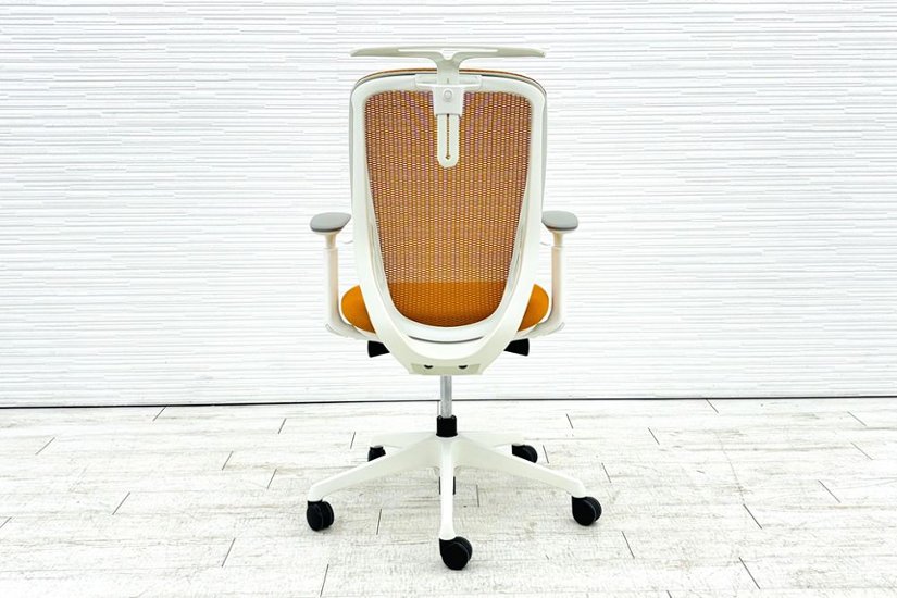 オカムラ シルフィーチェア 中古 2019年製 ハイバック 可動肘 Sylphy 中古オフィス家具 C686XW オレンジ画像