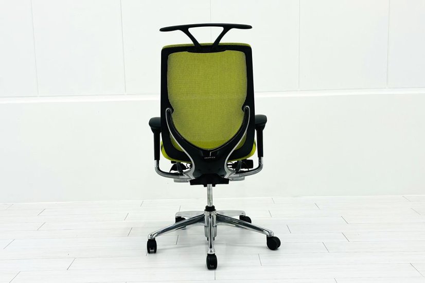 【ポリッシュ脚ピカピカ磨き有！】オカムラ ゼファーチェア 中古 中古オフィス家具 Zephyr 座クッション 背メッシュ 可動肘 グリーン画像