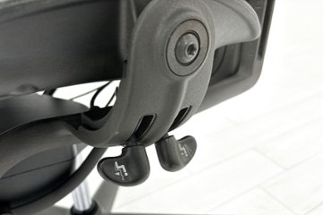 Herman Miller Aeron Chairs アーロンチェア 中古 Bサイズ フル装備 ハーマンミラー 中古オフィス家具 肘ダイヤル シリンダー交換済み画像