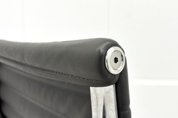 【ポリッシュ脚ピカピカ磨き有！】 イームズ アルミナムグループチェア 2018年製 中古 エグゼクティブチェア チャールズ&レイ・イームズ ハーマンミラー Herman Miller 4226画像