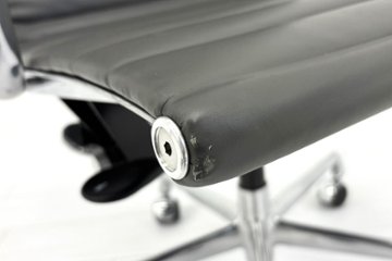 【ポリッシュ脚ピカピカ磨き有！】 イームズ アルミナムグループチェア 2018年製 中古 エグゼクティブチェア チャールズ&レイ・イームズ ハーマンミラー Herman Miller 4226画像