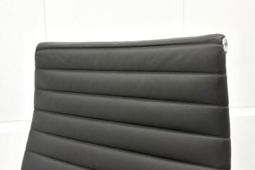 【ポリッシュ脚ピカピカ磨き有！】 イームズ アルミナムグループチェア 2018年製 中古 エグゼクティブチェア チャールズ&レイ・イームズ ハーマンミラー Herman Miller 4227画像