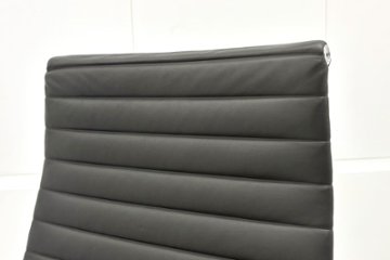 【ポリッシュ脚ピカピカ磨き有！】 イームズ アルミナムグループチェア 2018年製 中古 エグゼクティブチェア チャールズ&レイ・イームズ ハーマンミラー Herman Miller 4228画像