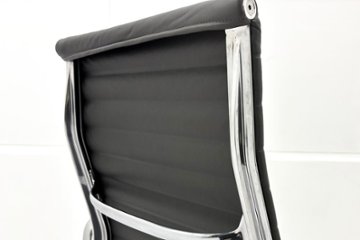 【ポリッシュ脚ピカピカ磨き有！】 イームズ アルミナムグループチェア 2018年製 中古 エグゼクティブチェア チャールズ&レイ・イームズ ハーマンミラー Herman Miller 4228画像