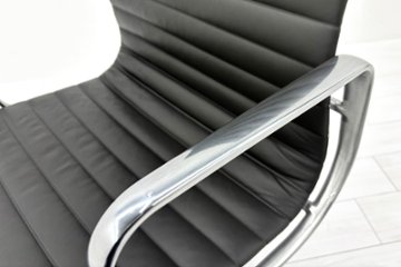 【ポリッシュ脚ピカピカ磨き有！】 イームズ アルミナムグループチェア 2018年製 中古 エグゼクティブチェア チャールズ&レイ・イームズ ハーマンミラー Herman Miller 4228画像