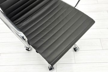 【ポリッシュ脚ピカピカ磨き有！】 イームズ アルミナムグループチェア 2018年製 中古 エグゼクティブチェア チャールズ&レイ・イームズ ハーマンミラー Herman Miller 4228画像