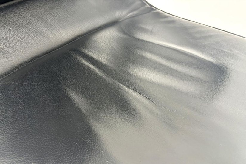  Wilkhahn Modus ウィルクハーン モダスチェア 中古 エグゼクティブチェア マネジメントチェア ブラック 中古オフィス家具 本革張り レザー画像