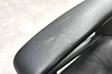  Wilkhahn Modus ウィルクハーン モダスチェア 中古 エグゼクティブチェア マネジメントチェア ブラック 中古オフィス家具 本革張り レザー画像