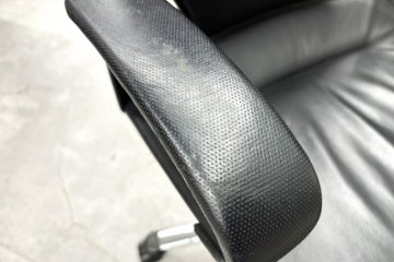  Wilkhahn Modus ウィルクハーン モダスチェア 中古 エグゼクティブチェア マネジメントチェア ブラック 中古オフィス家具 本革張り レザー画像