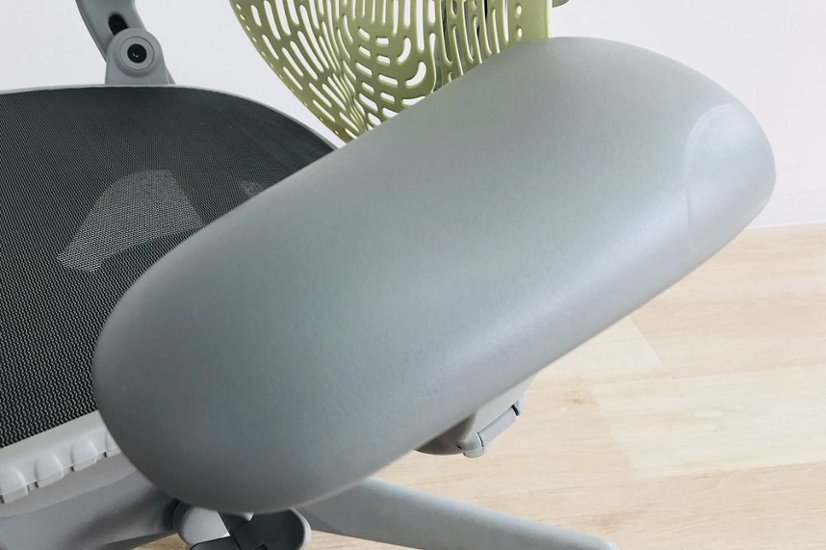 ミラチェア 中古 ハーマンミラー Herman Miller シトロン Mirra Chair メッシュ 中古オフィス家具画像