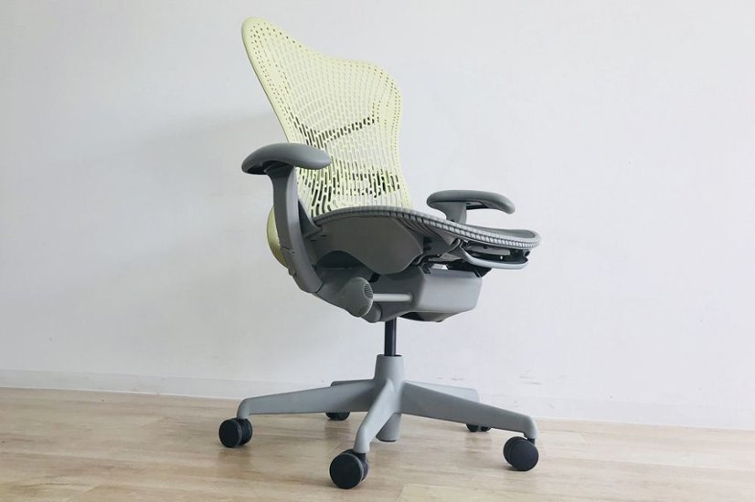 ミラチェア 中古 ハーマンミラー Herman Miller シトロン Mirra Chair メッシュ 中古オフィス家具画像