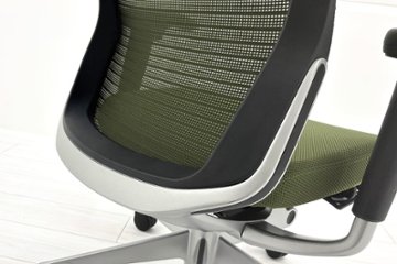 オカムラ コーラルチェア 中古 コーラル エクストラハイバック メッシュ 可動肘 ヘッドレスト付 中古オフィス家具 ダークグリーン画像